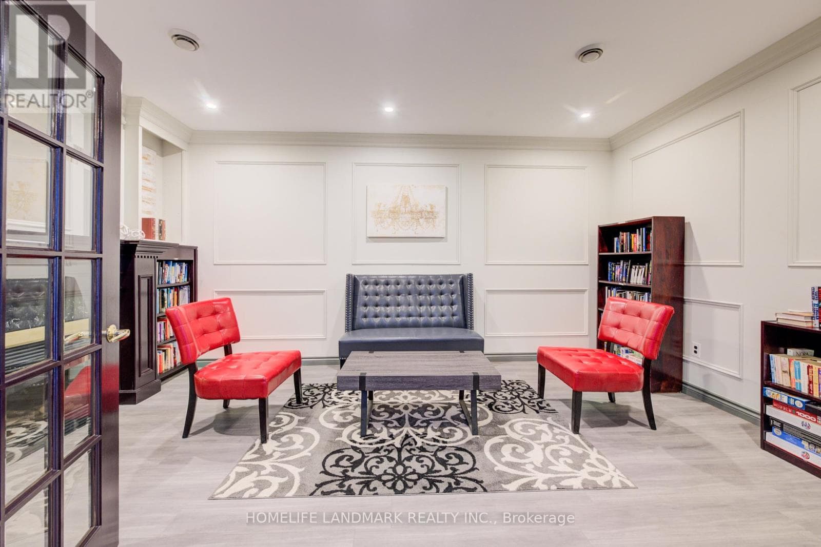 608 - 255 KEATS WAY, Toronto — photo 3