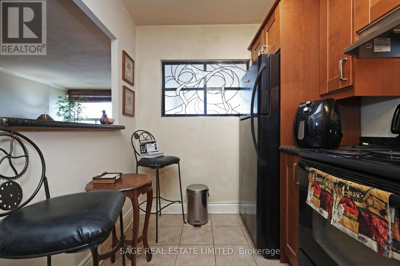 804 - 5949 YONGE STREET in Newtonbrook East
