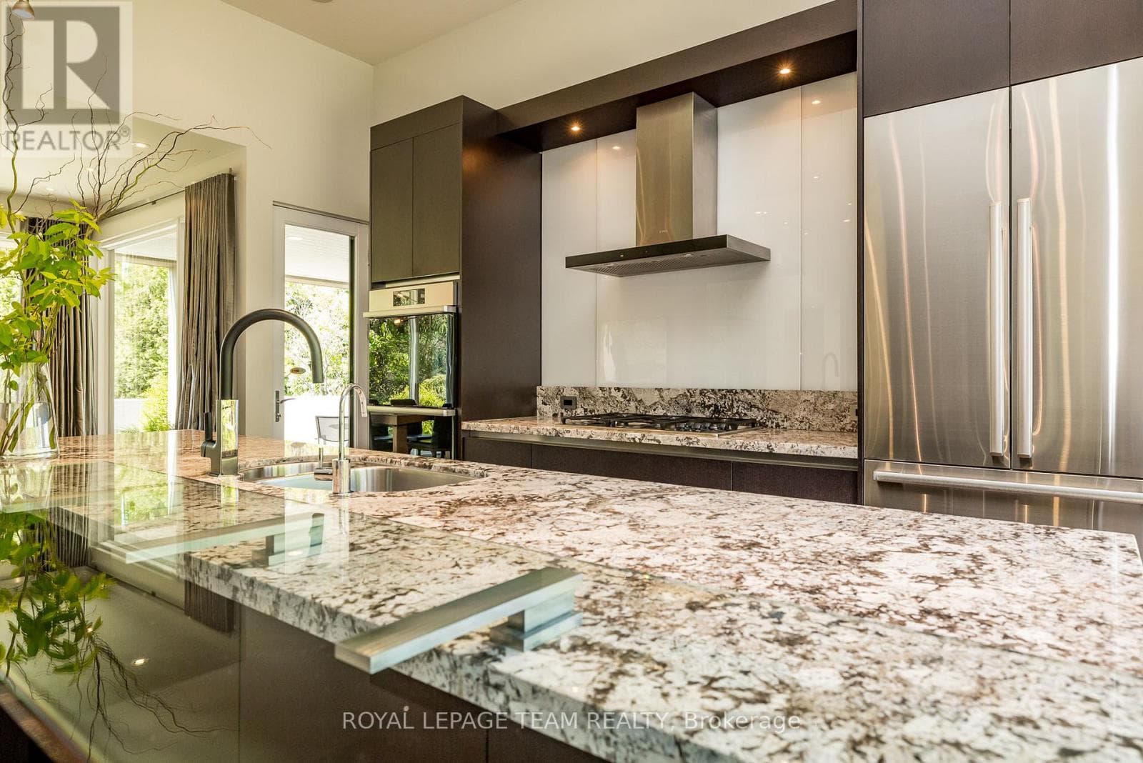 14 KANATA ROCKERIES PRIVATE in KANATA LAKES