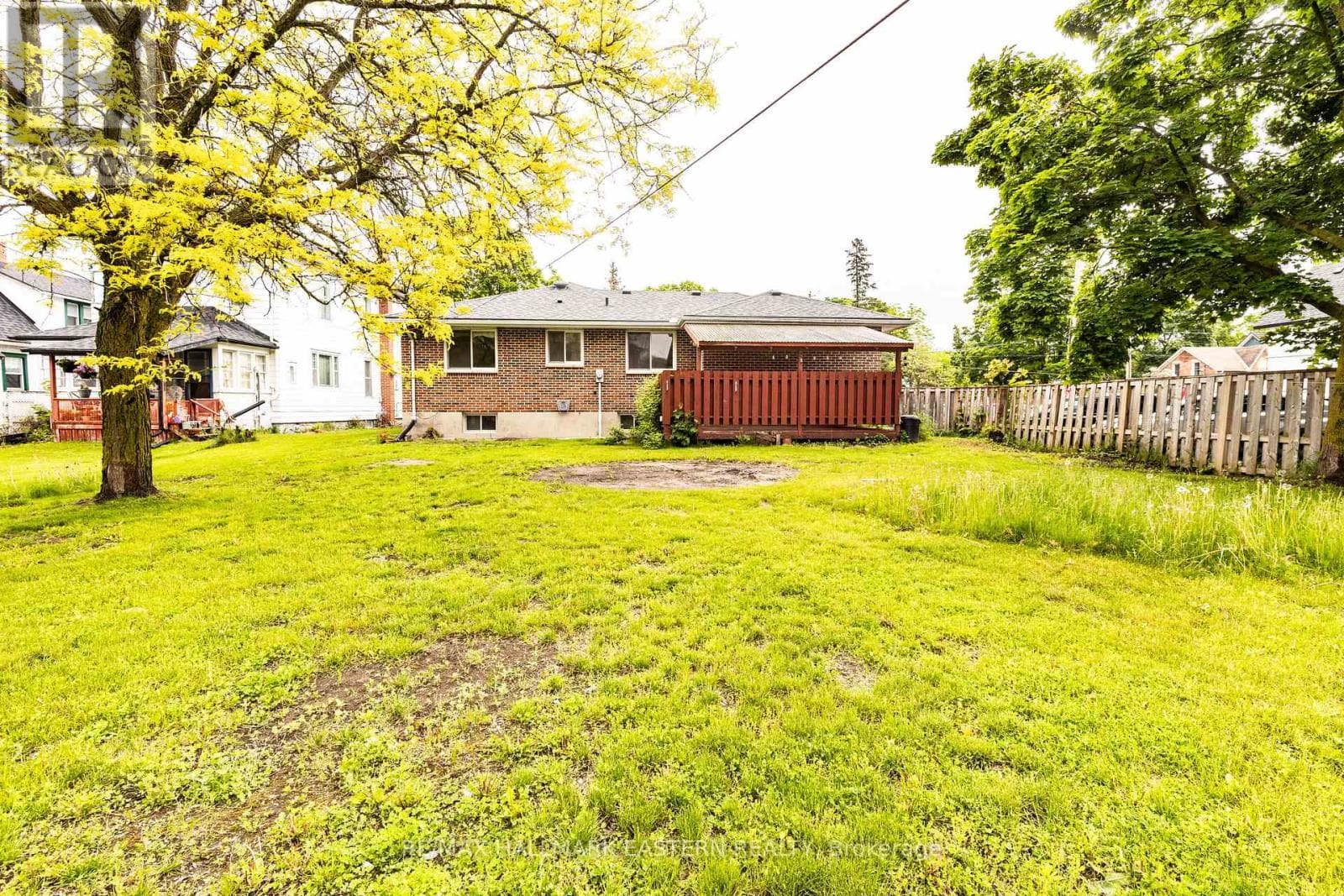 66 DOXSEE AVENUE NORTH, Central Lakes — photo 3