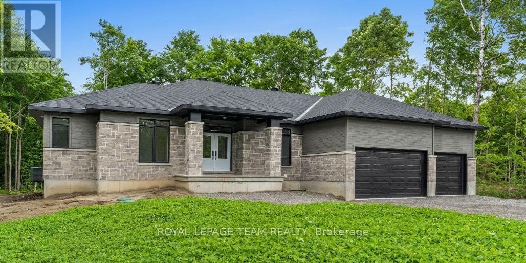 47 HOGAN DRIVE, Ottawa — photo 3