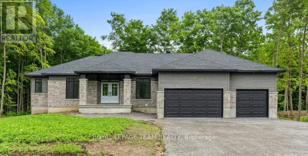 47 HOGAN DRIVE, Ottawa — photo 4