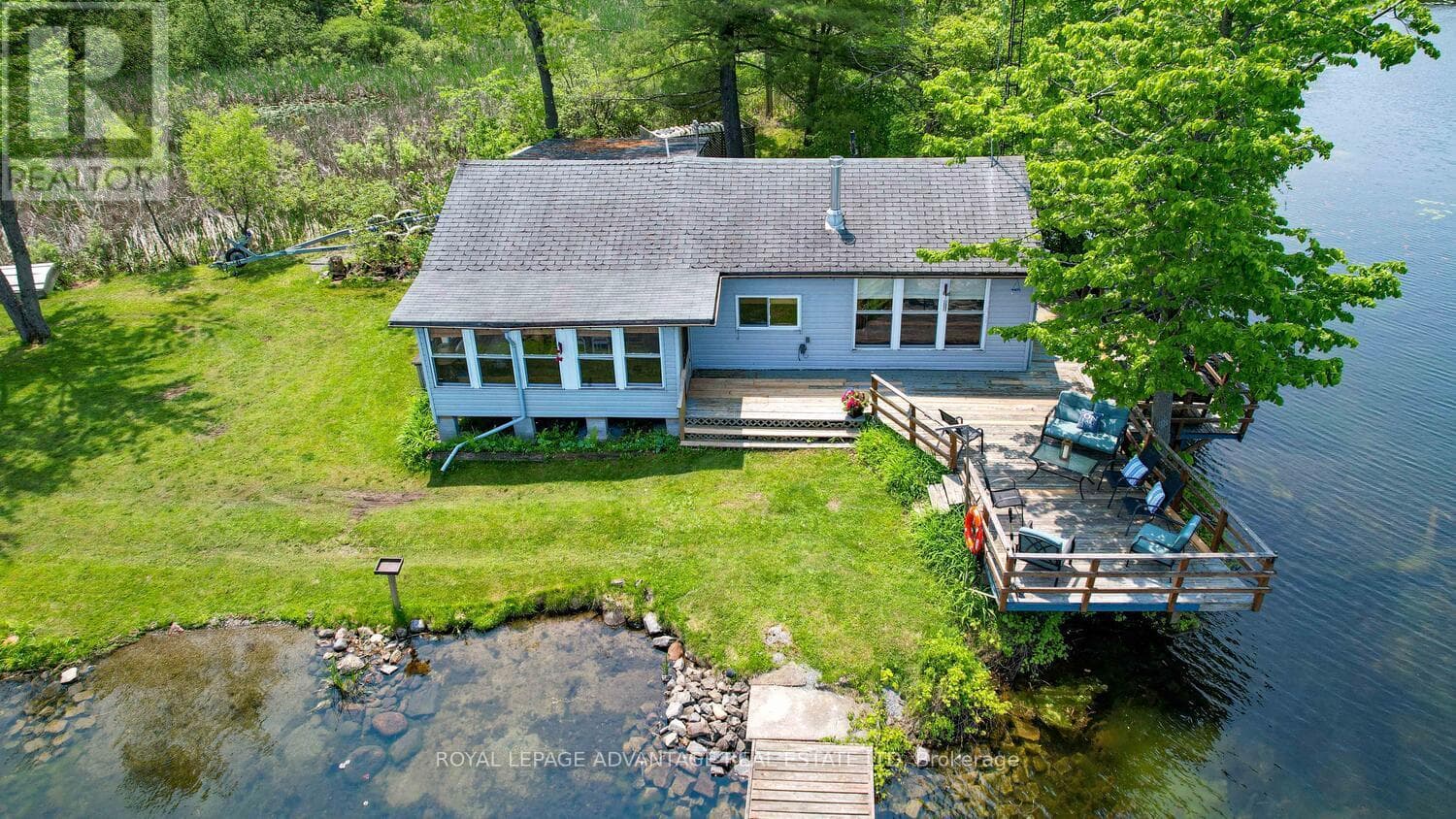 832 KLON LANE, Rideau St.Lawrence