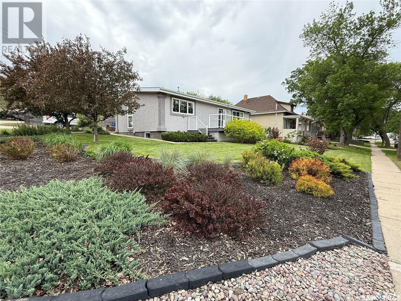 318 CONFEDERATION DRIVE — photo 2