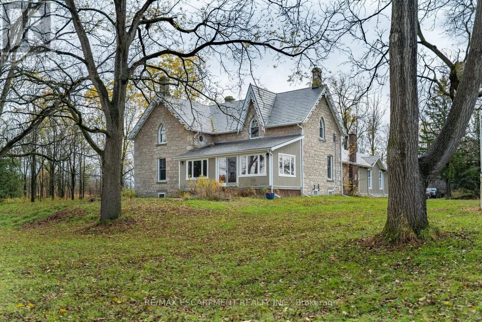 1172 8TH CONCESSION ROAD W in 1300