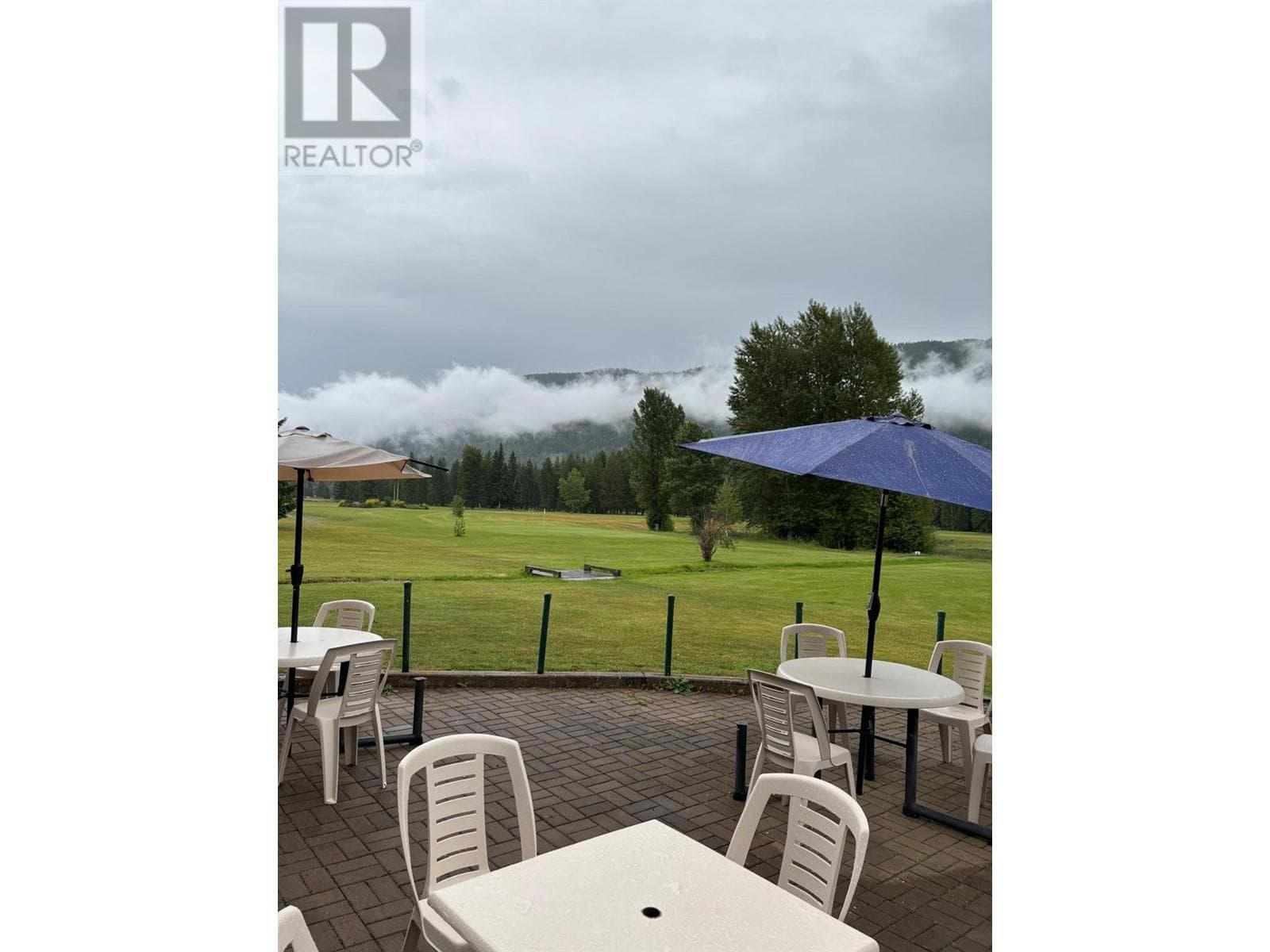 1476/1480 Old North Thompson Highway, Interior REALTORS® — photo 4