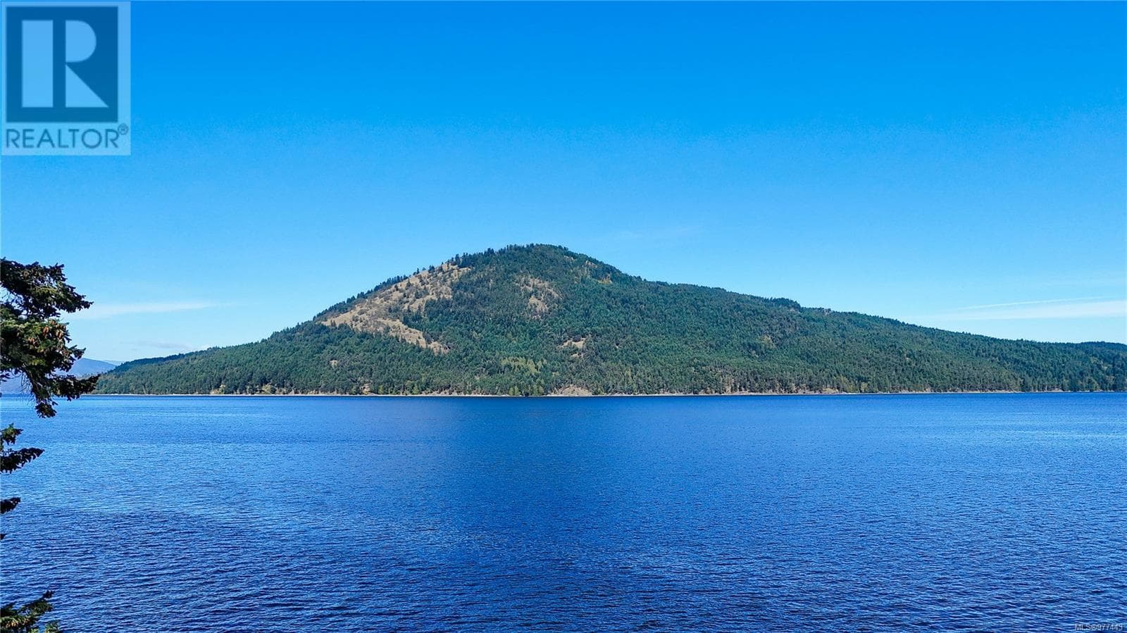 848 LANDS END ROAD — photo 4