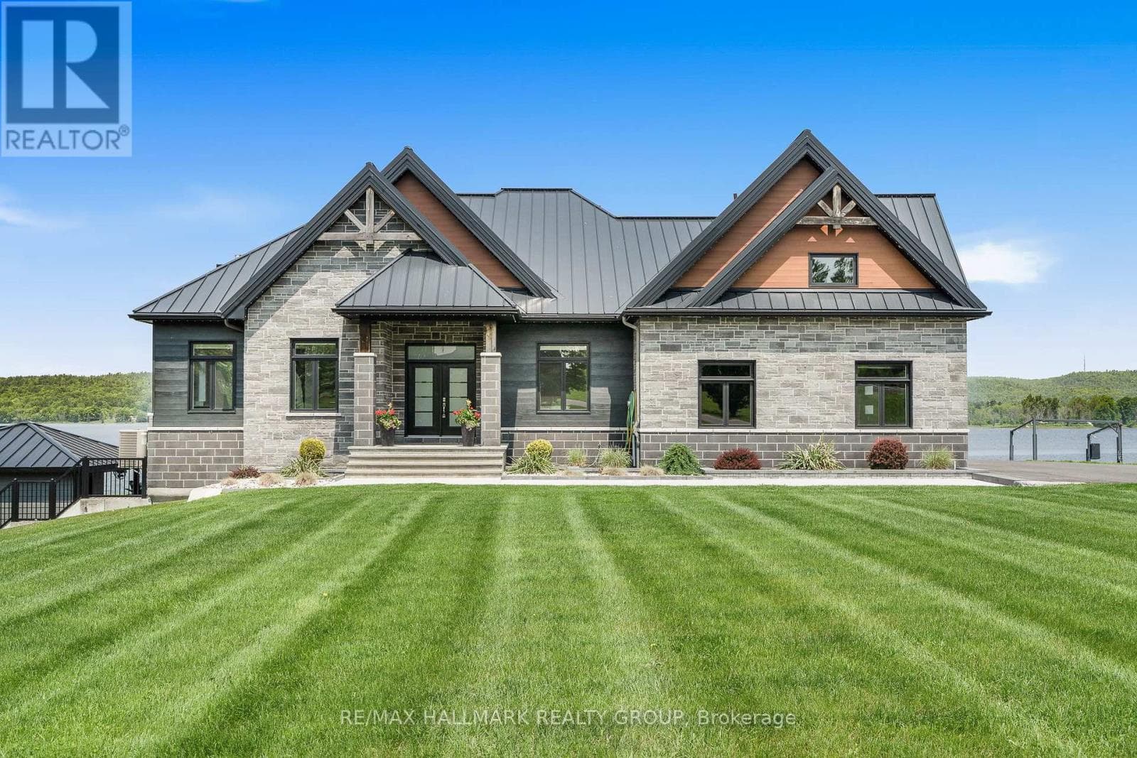 3795 CONCESSION 1 STREET in 