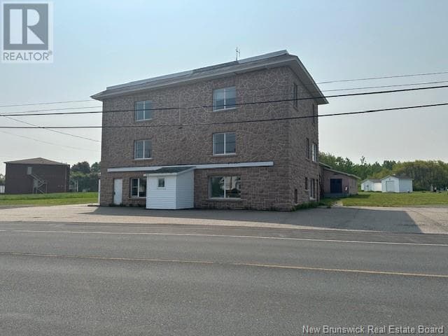 4117 Main Street in 