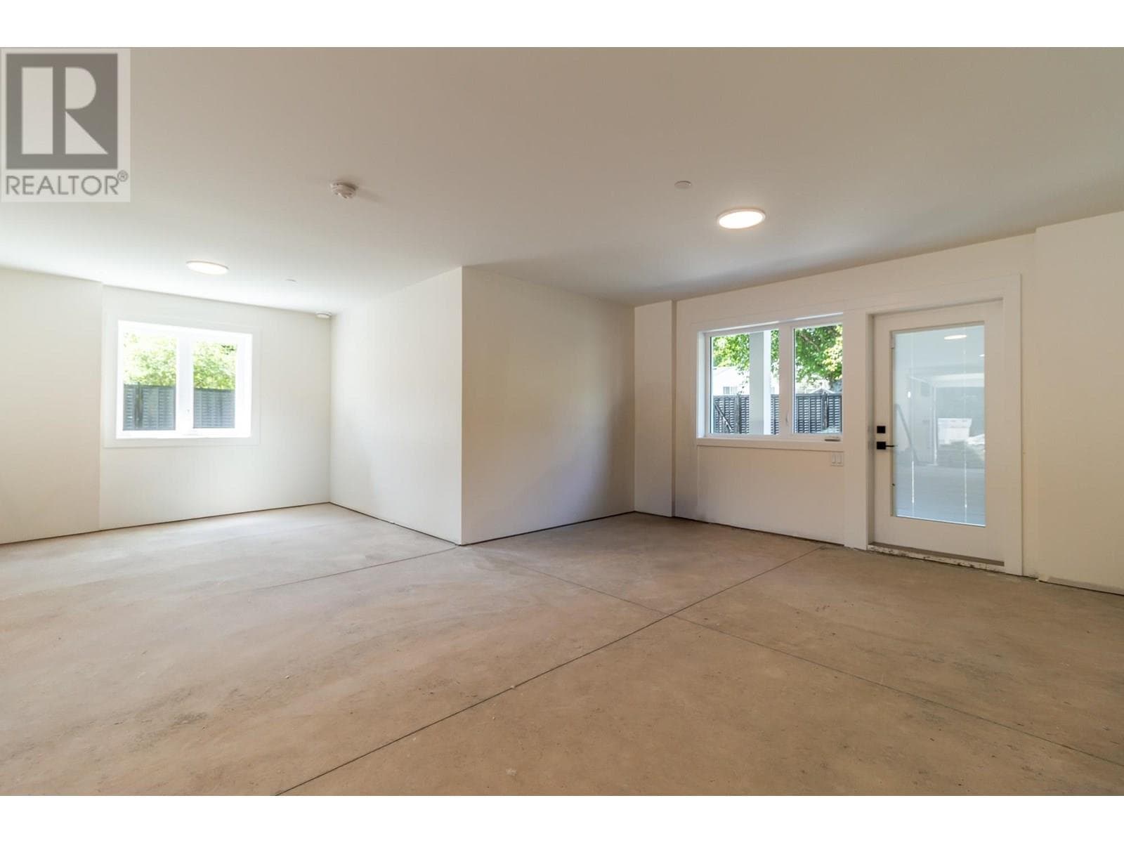 1108 MAGEE STREET, Greater Vancouver — photo 4
