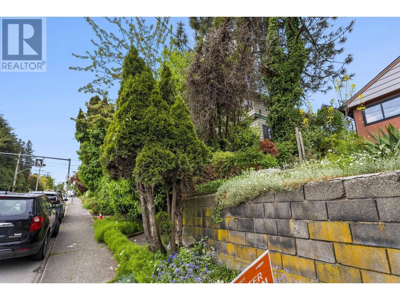 451 EAST EIGHTH AVENUE, Greater Vancouver