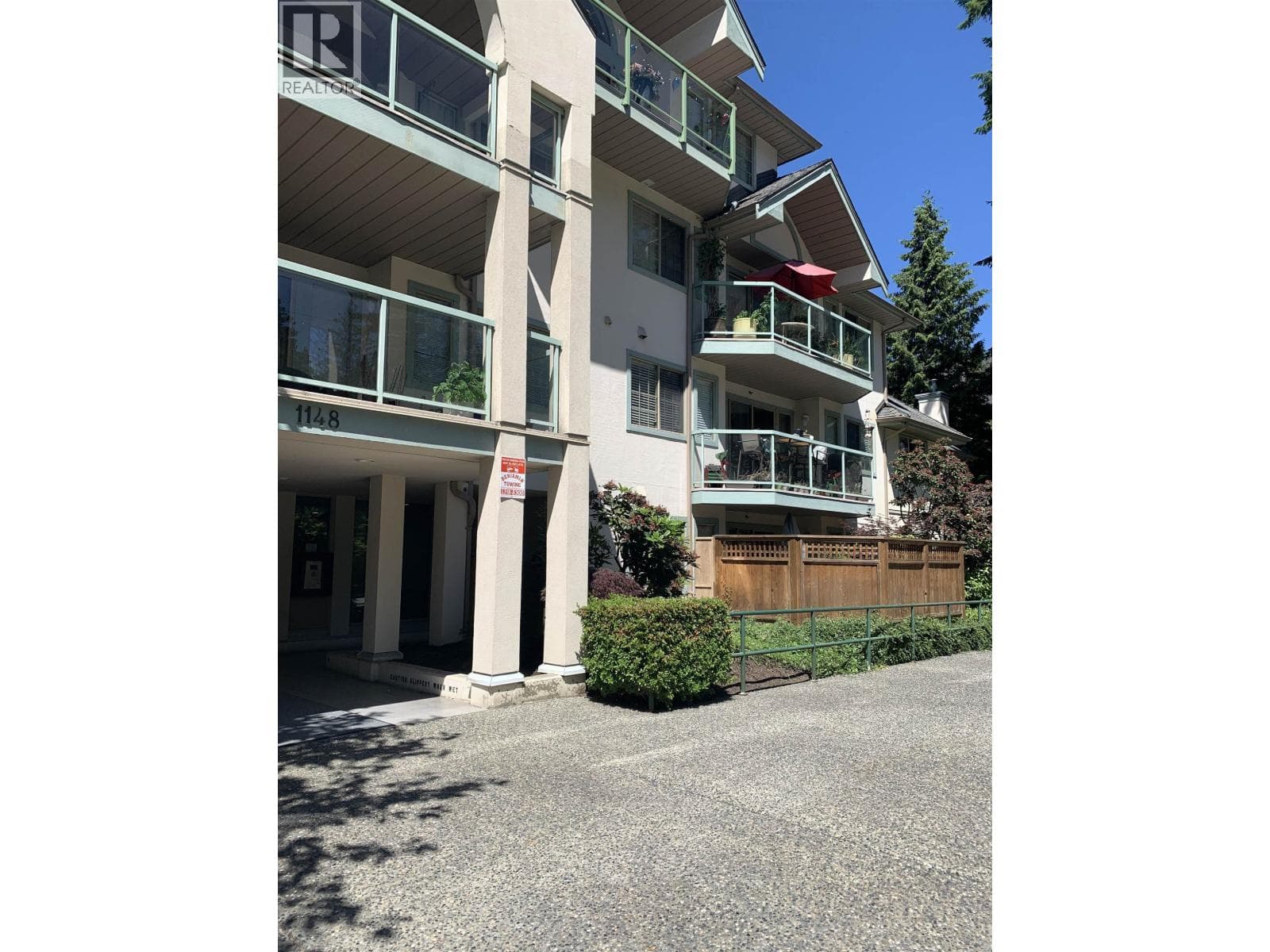 215 1148 WESTWOOD STREET, Greater Vancouver — photo 3