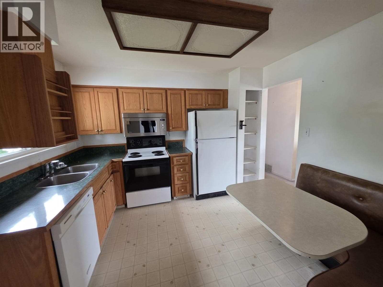 3141 JERVIS STREET, Greater Vancouver — photo 3