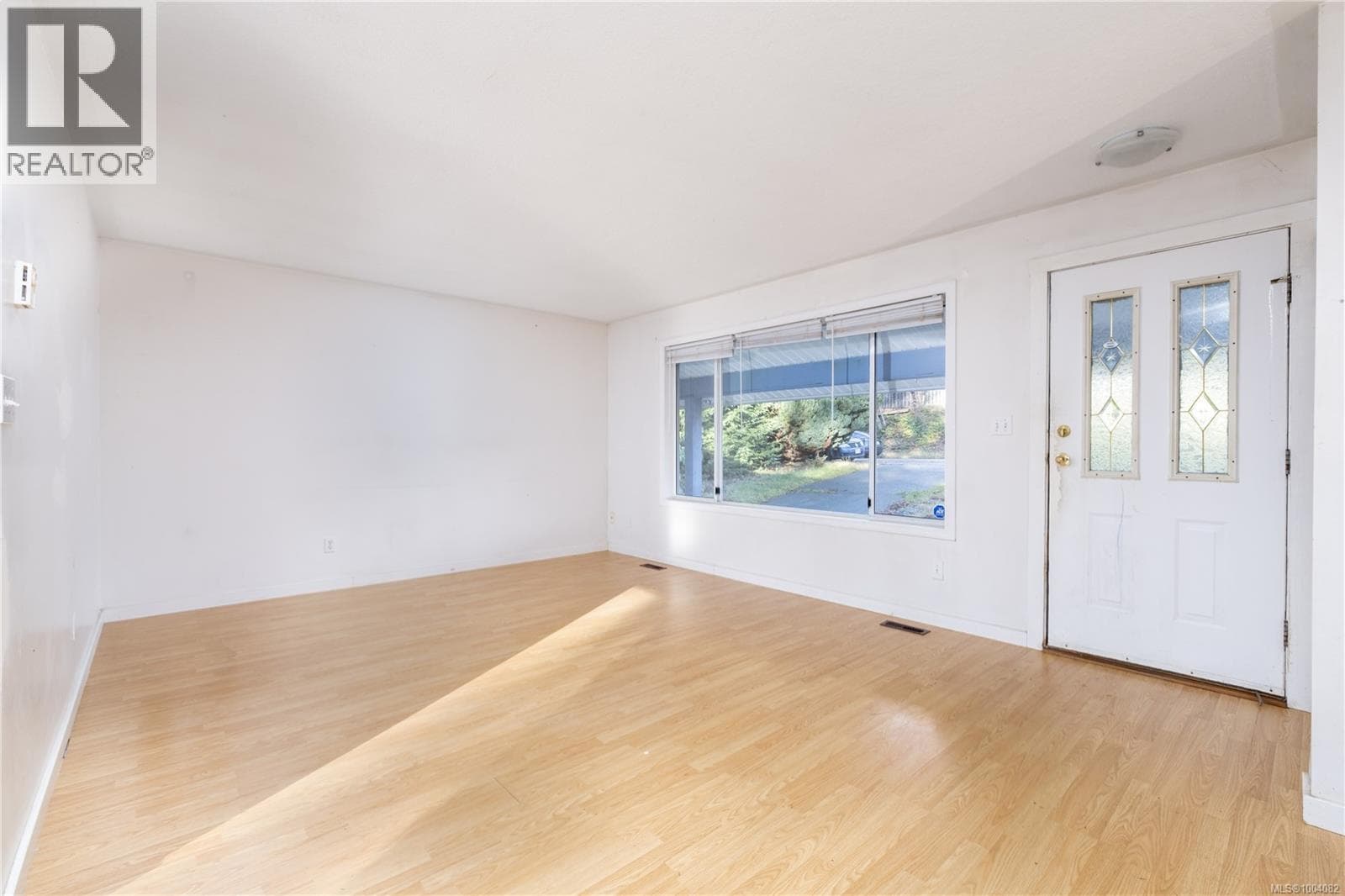1526 STAG ROAD, Vancouver Island — photo 4