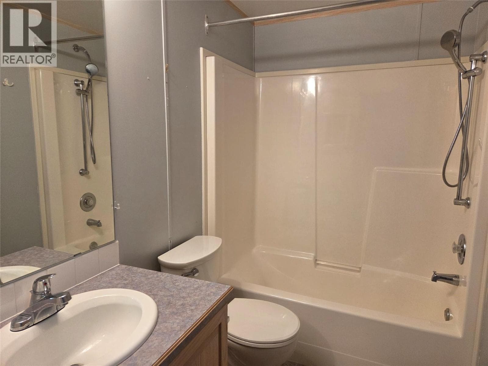 622 KEREMEOS BYPASS ROAD UNIT 12, Interior REALTORS® — photo 5