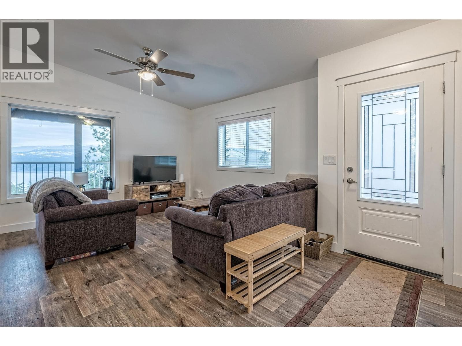 9369 KEITHLEY ROAD, Interior REALTORS® — photo 2