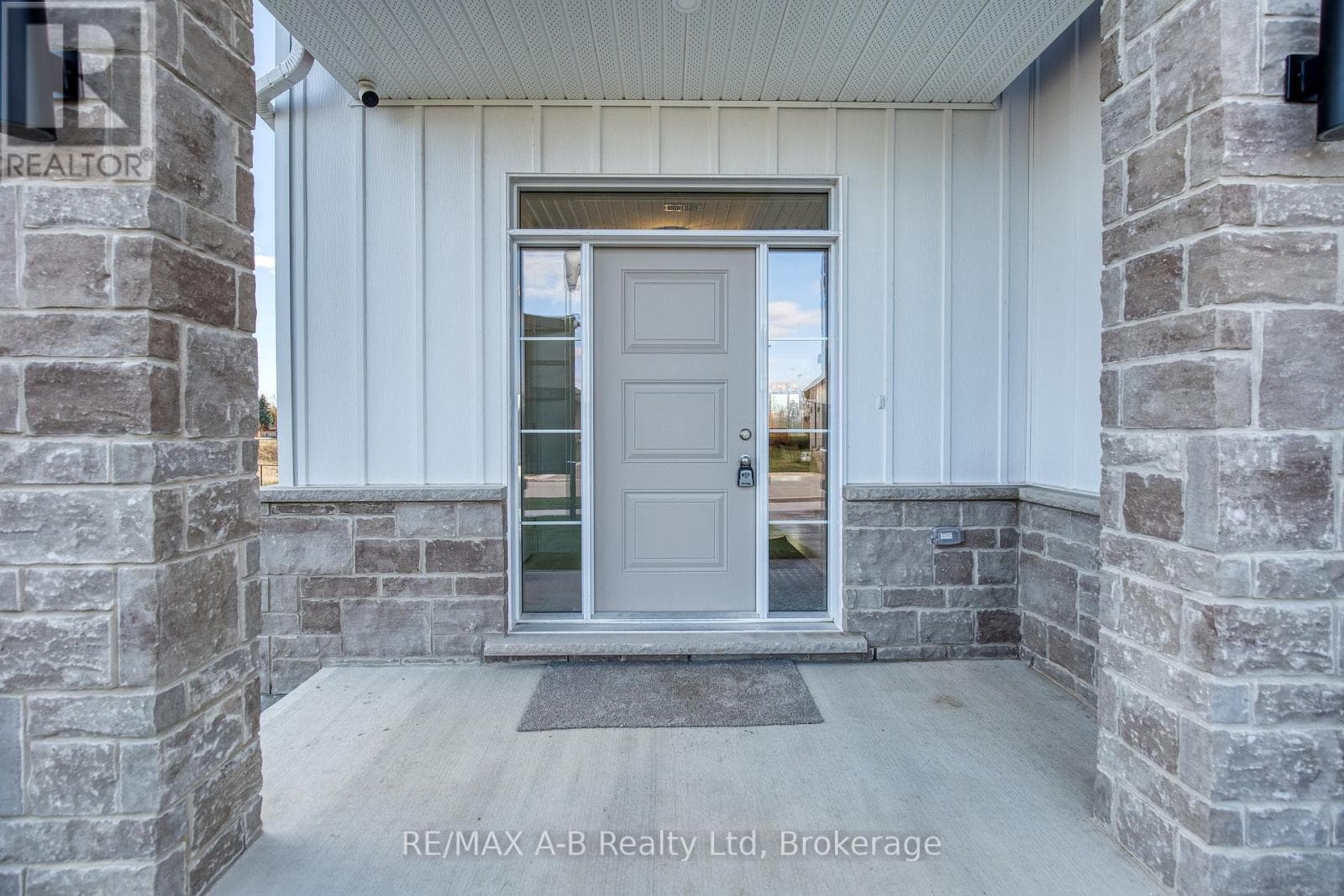 LOT 3 119 DEMPSEY DRIVE — photo 2