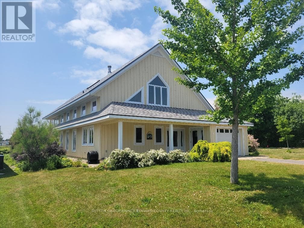 4 CARLA COURT in 