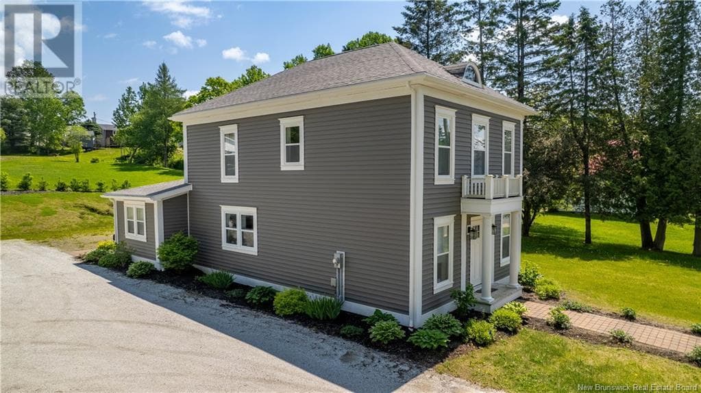 44 RIVERVIEW AVENUE, New Brunswick — photo 3