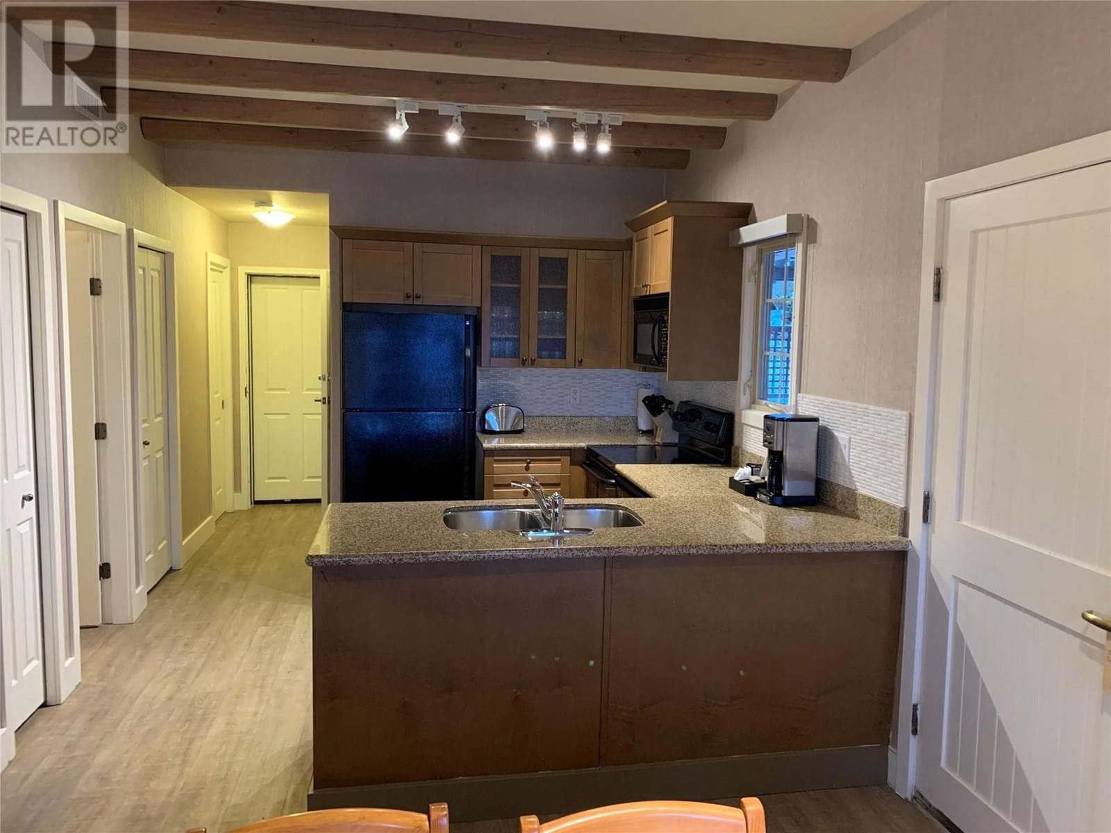 1200 RANCHER CREEK Road Unit# 27B, Interior REALTORS® — photo 4