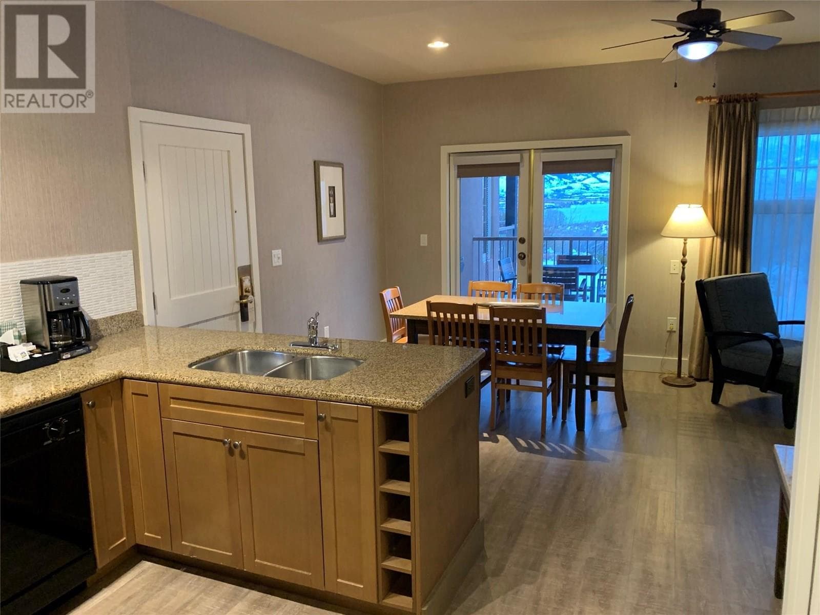 1200 RANCHER CREEK Road Unit# 27B, Interior REALTORS® — photo 2