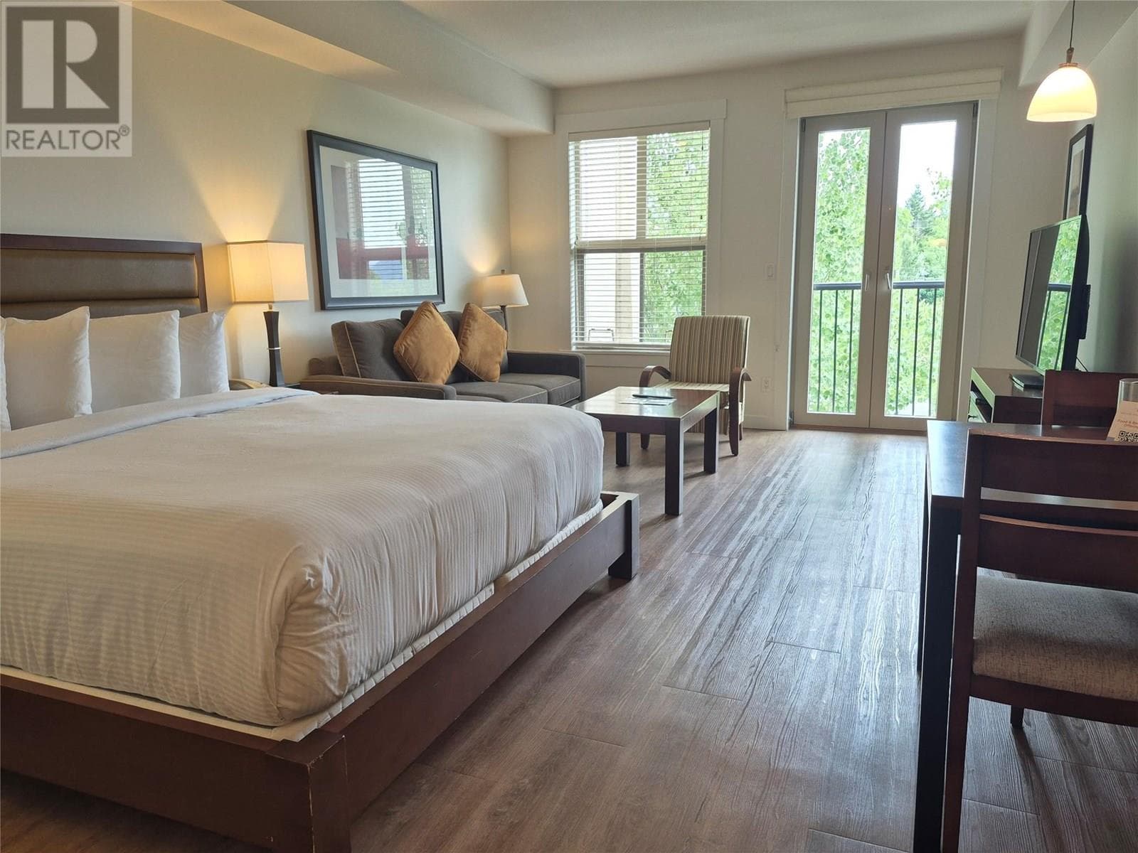 4200 Lakeshore Drive Drive Unit# 302 in 