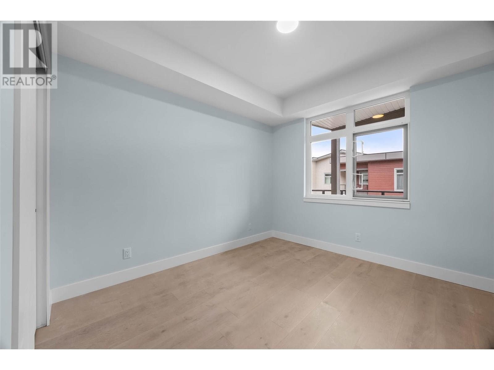 207 ROYAL AVENUE UNIT 507, Interior REALTORS® — photo 3