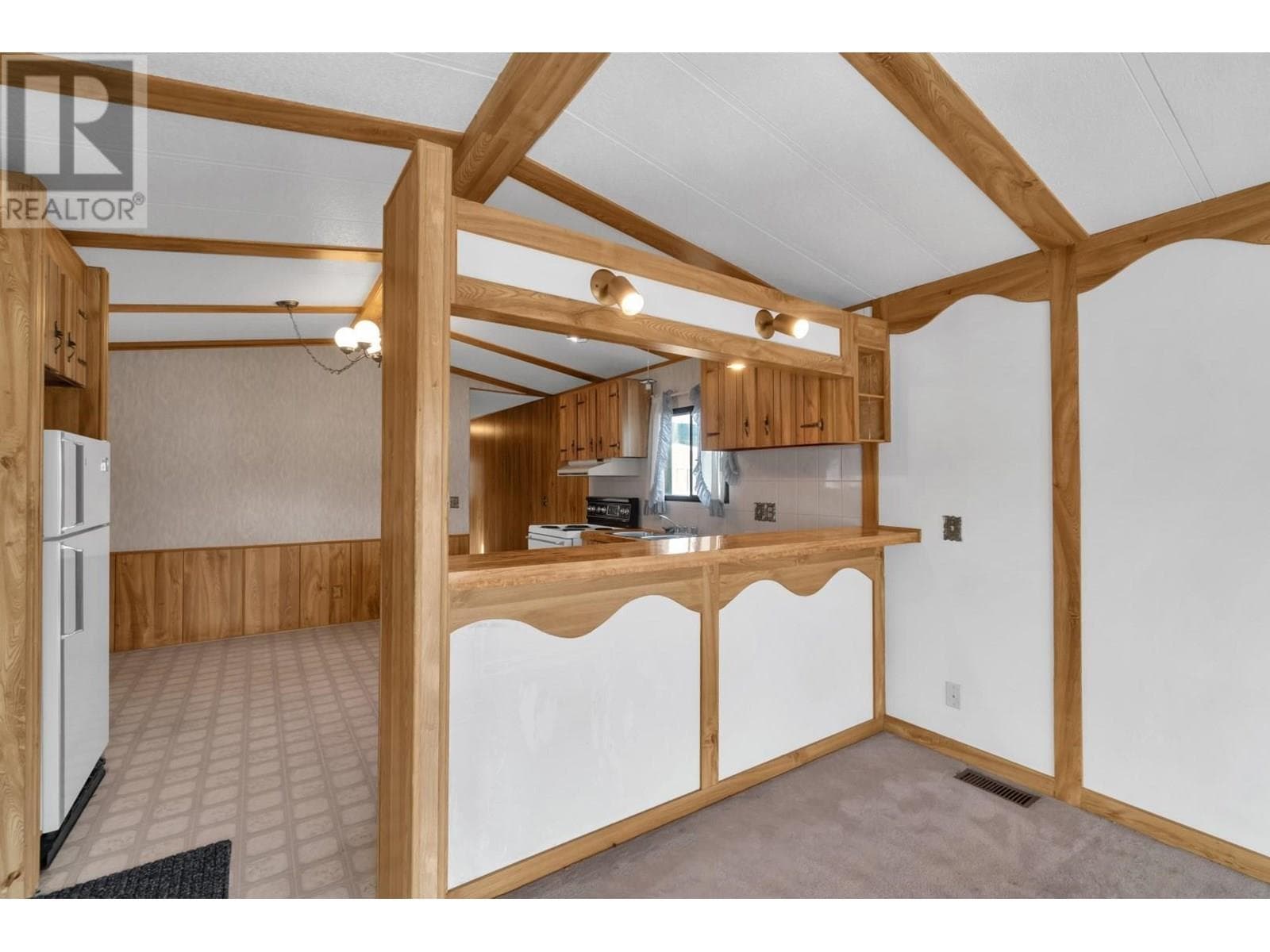 2776 CLAPPERTON AVENUE UNIT 105, Interior REALTORS® — photo 5