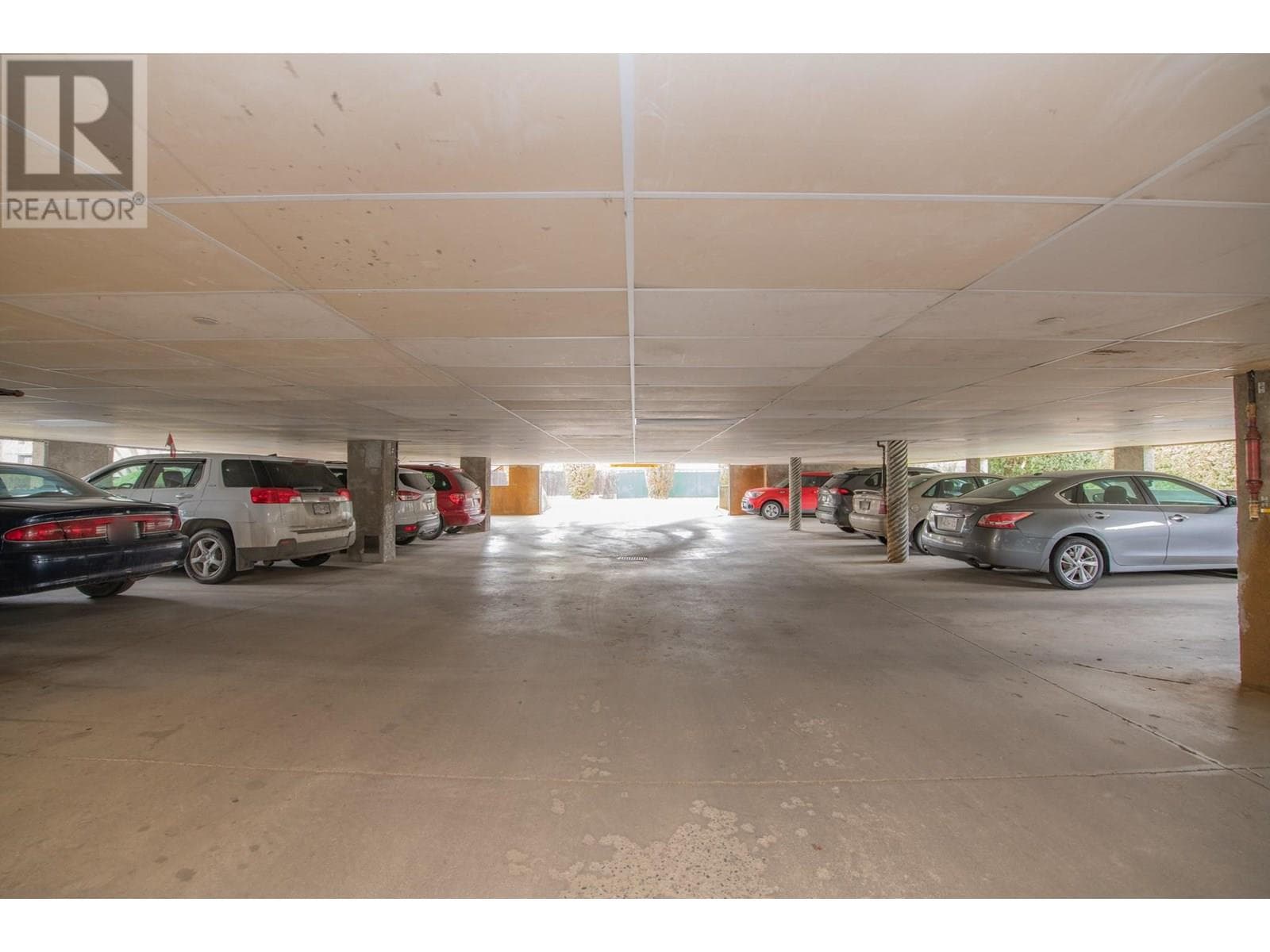 3701 27 AVENUE UNIT 204, Interior REALTORS® — photo 3