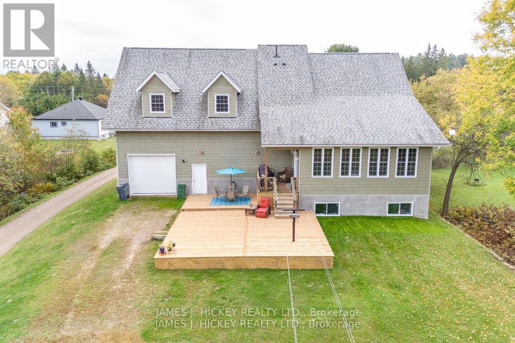 44A MAIN STREET, Renfrew County — photo 2