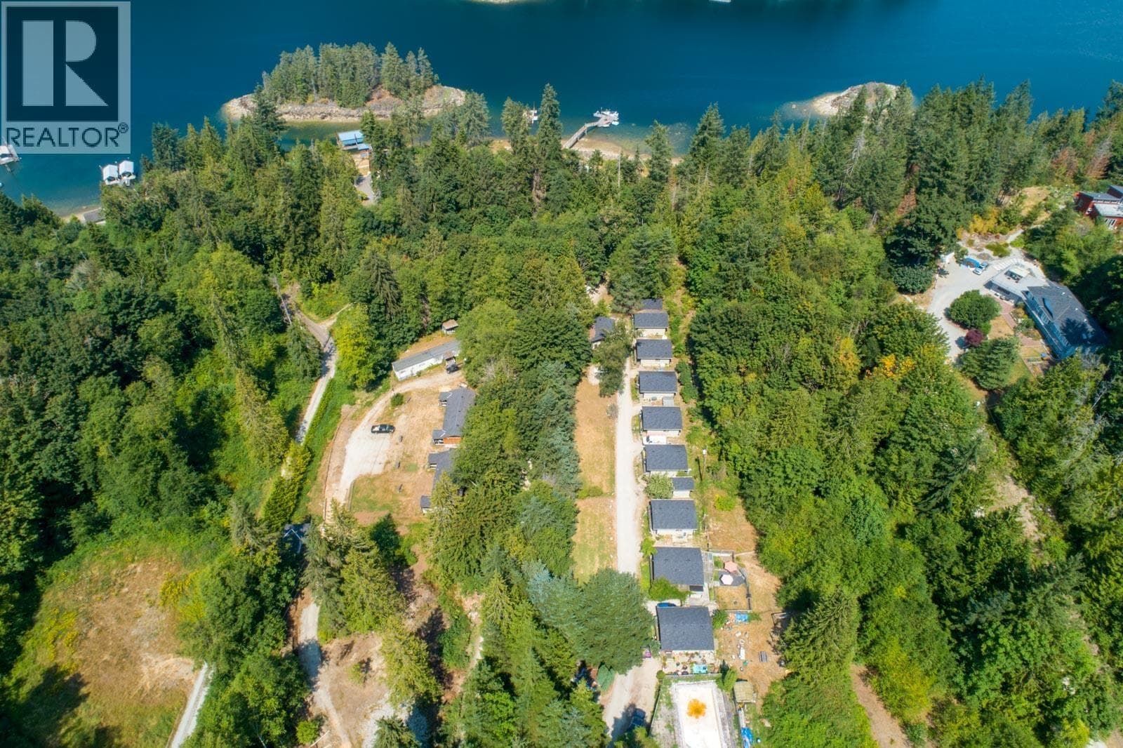 12879-12881 SUNSHINE COAST HIGHWAY, Greater Vancouver — photo 2
