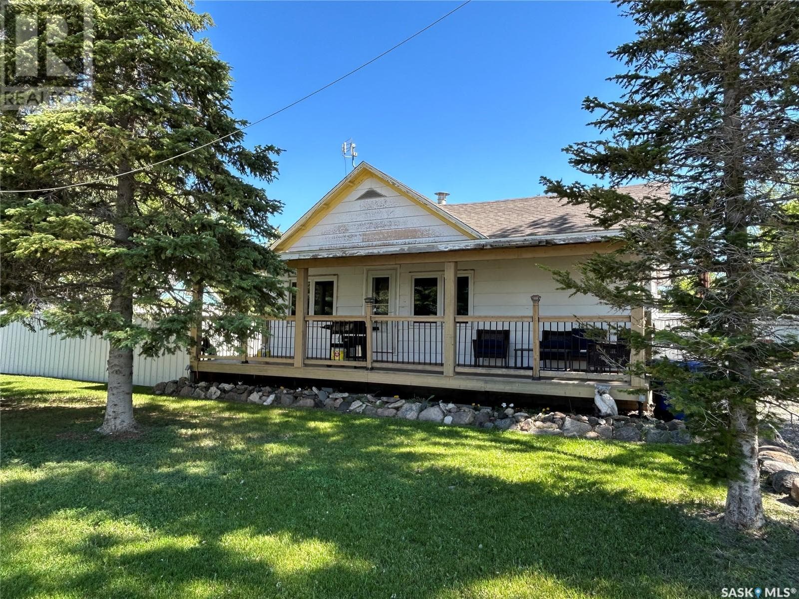 3 COTEAU AVENUE in 