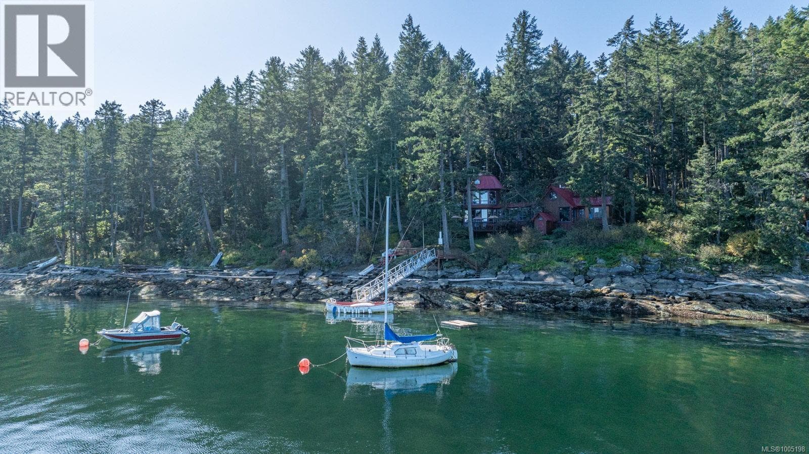 Lt 1 NE Ruxton Island, Victoria — photo 4