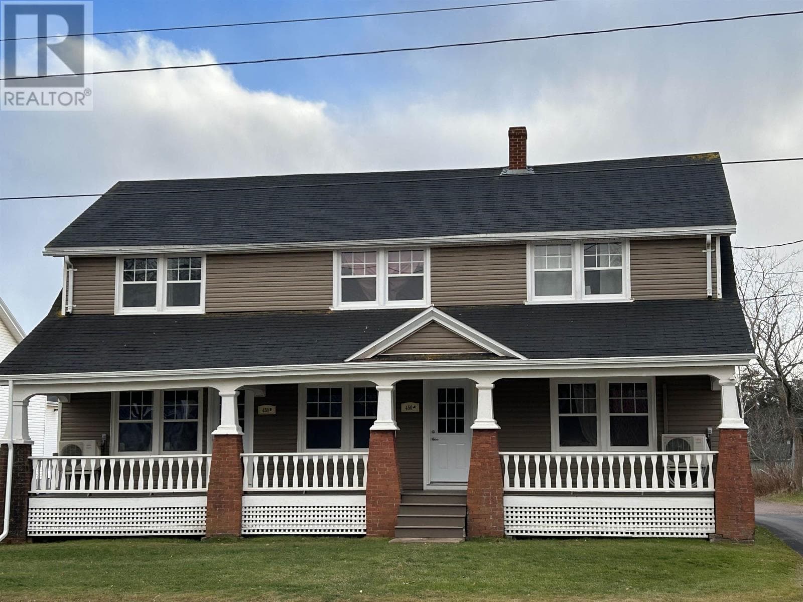 A & B 450 Main Street in 