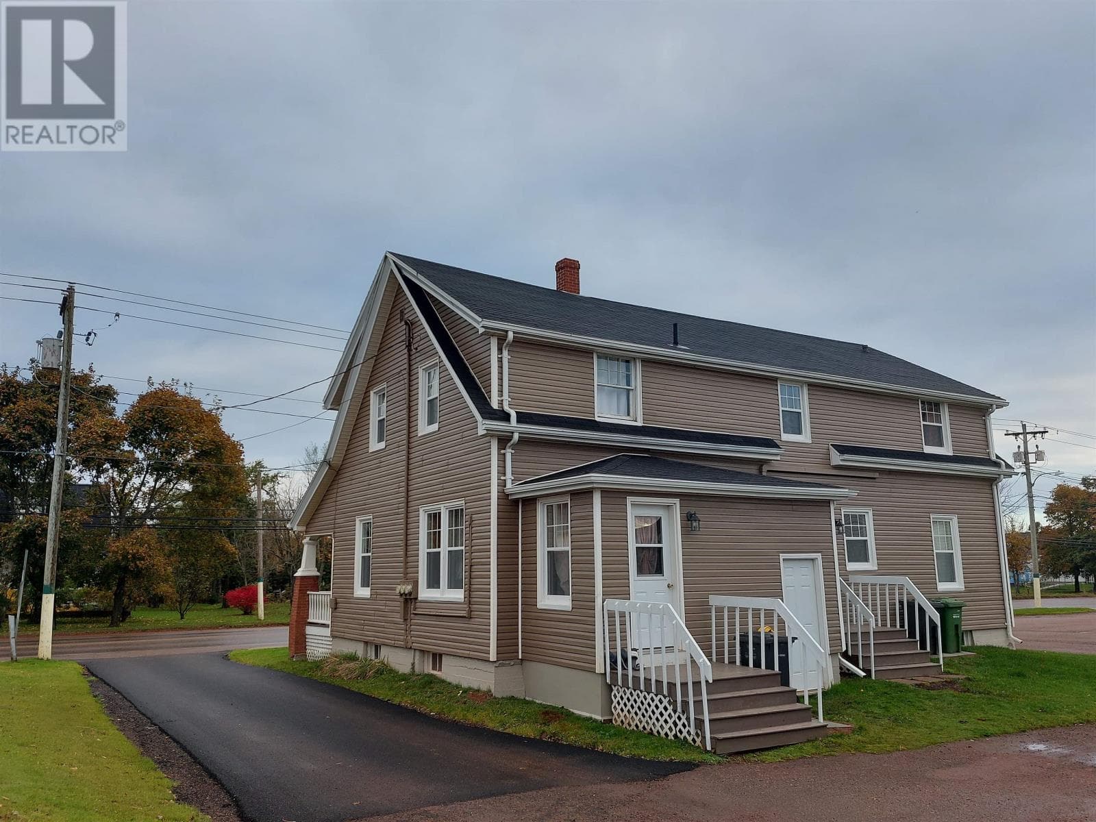 A & B 450 Main Street, PEIA — photo 3