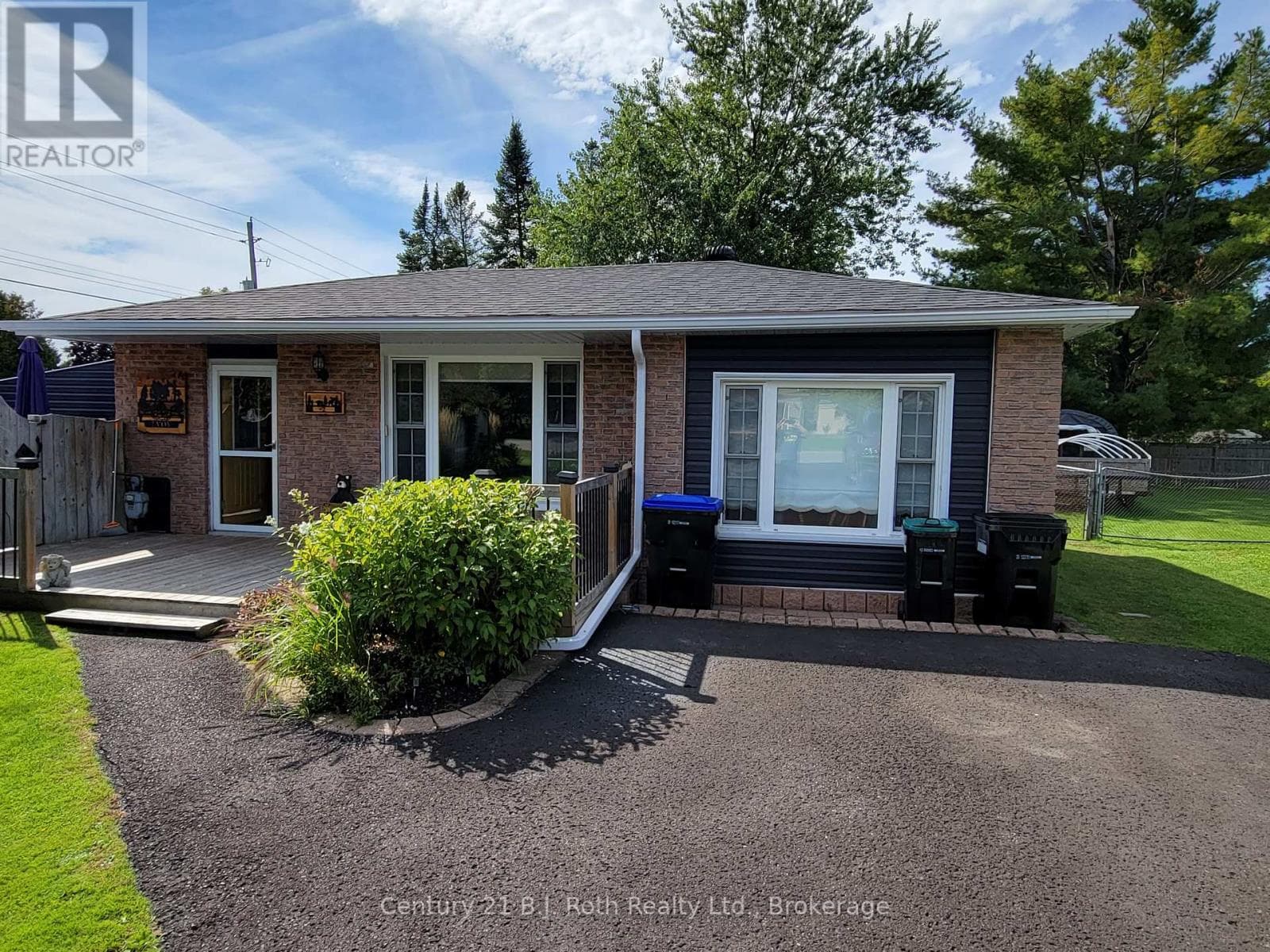 2 LYNN STREET in 