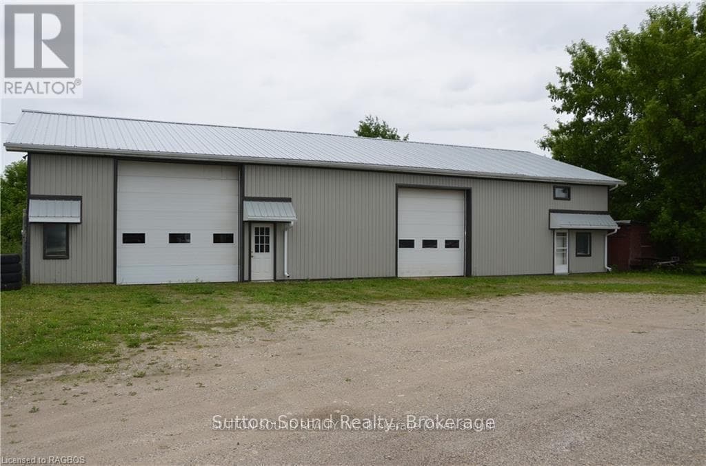 402432 GREY ROAD 4 in 