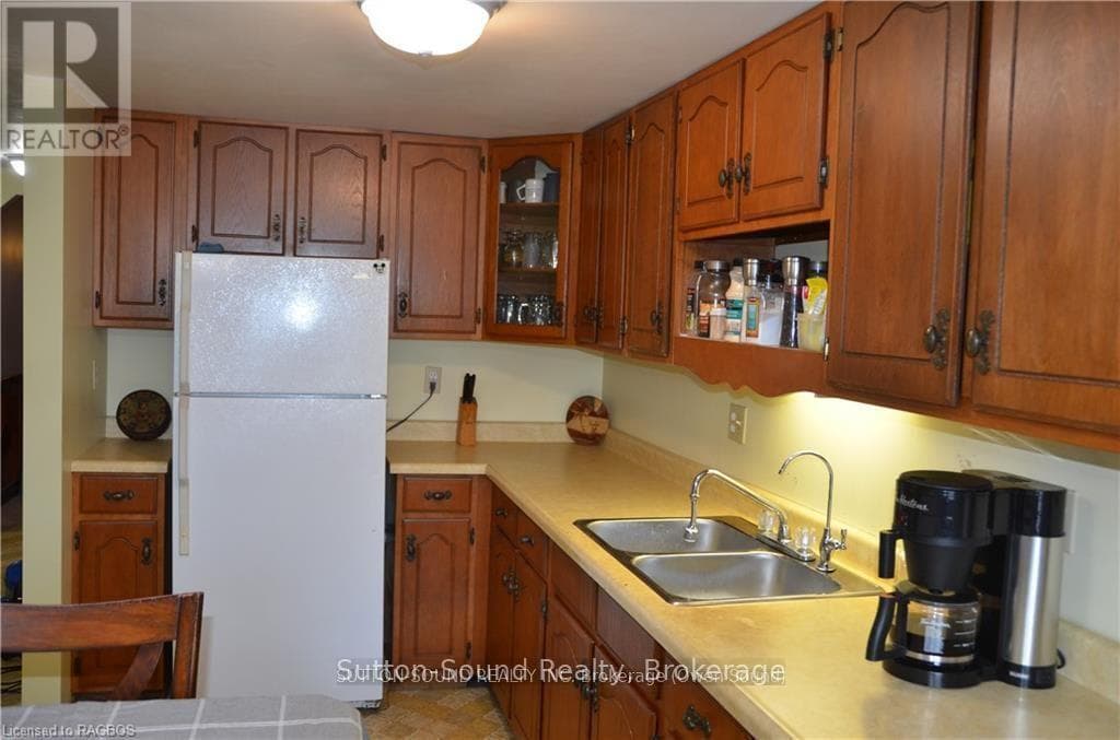 402432 GREY ROAD 4, OnePoint — photo 5