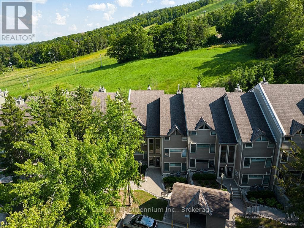 121 - 796404 GREY ROAD 19 in 