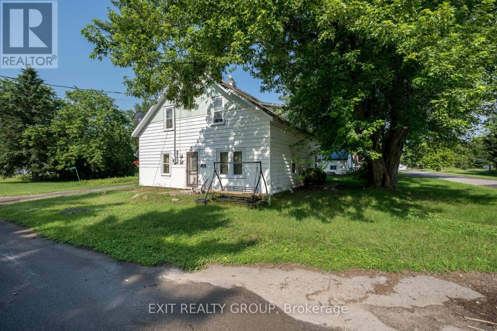53 CLEMENT STREET — photo 2