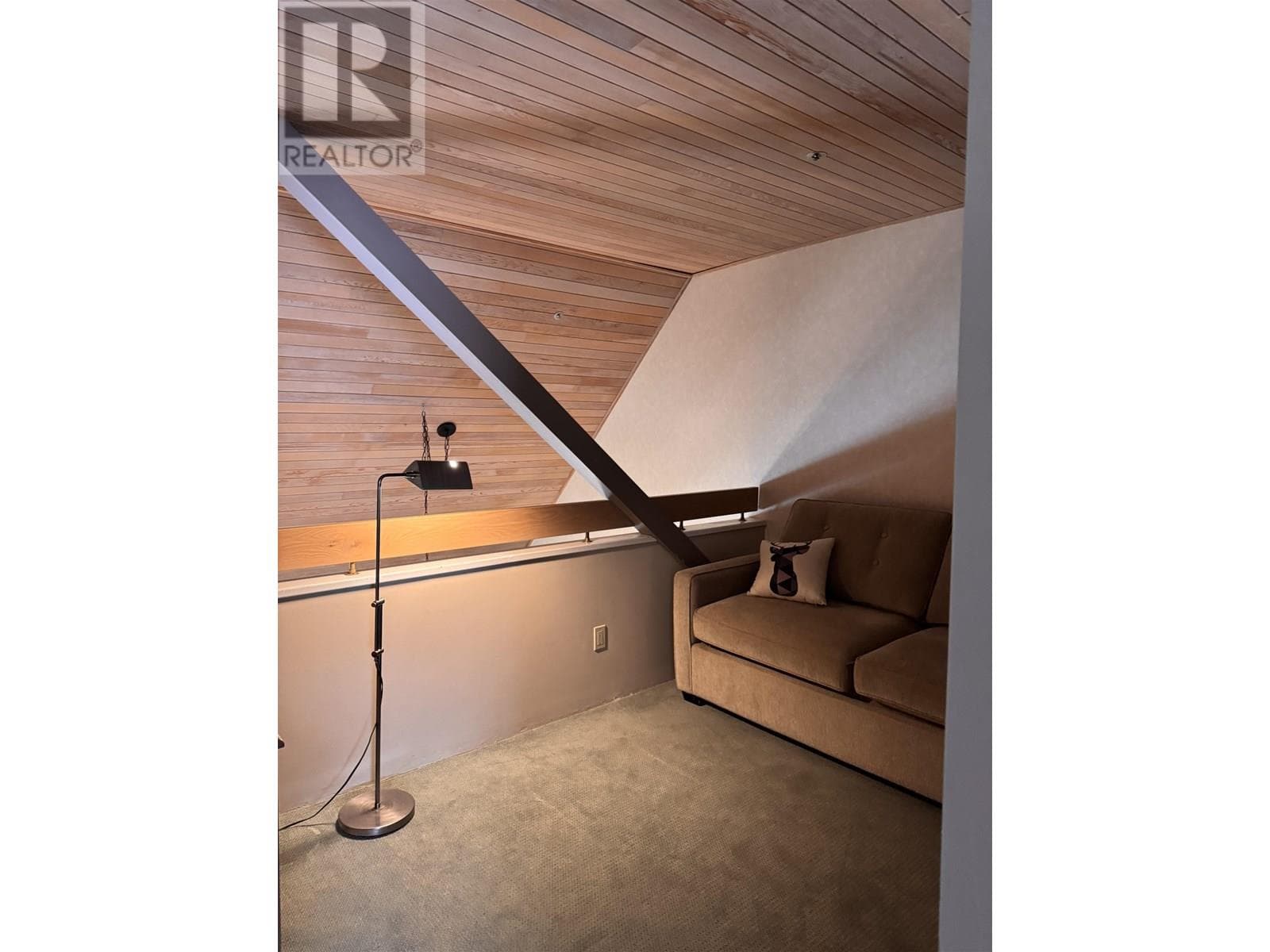 (WK 25) 901-4293 MOUNTAIN SQUARE, Greater Vancouver — photo 4