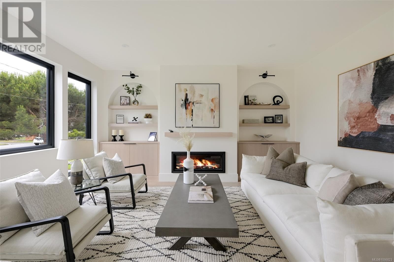 1624 WARREN GARDENS, Victoria — photo 3