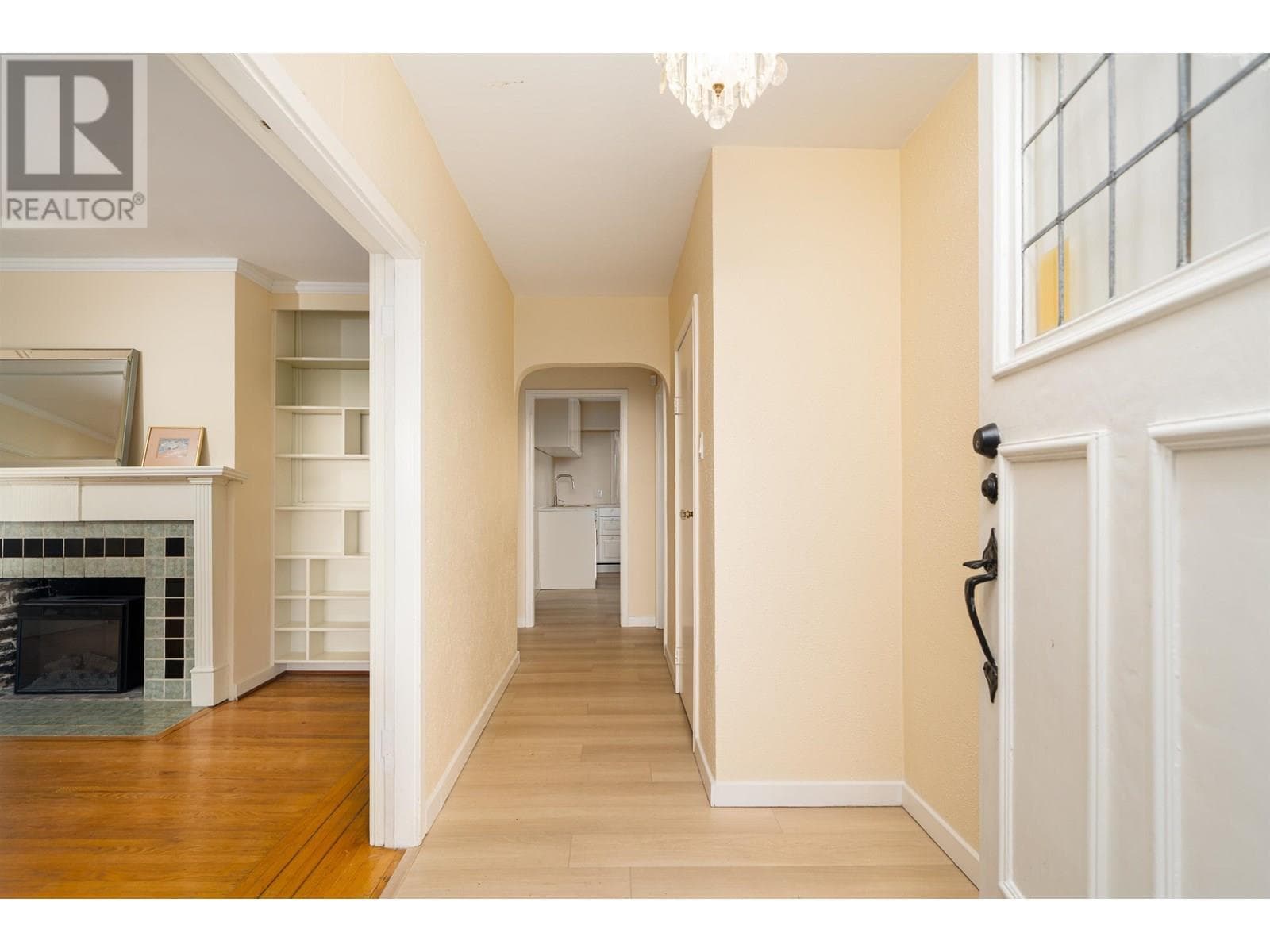1371 MATHERS AVENUE, Greater Vancouver — photo 3