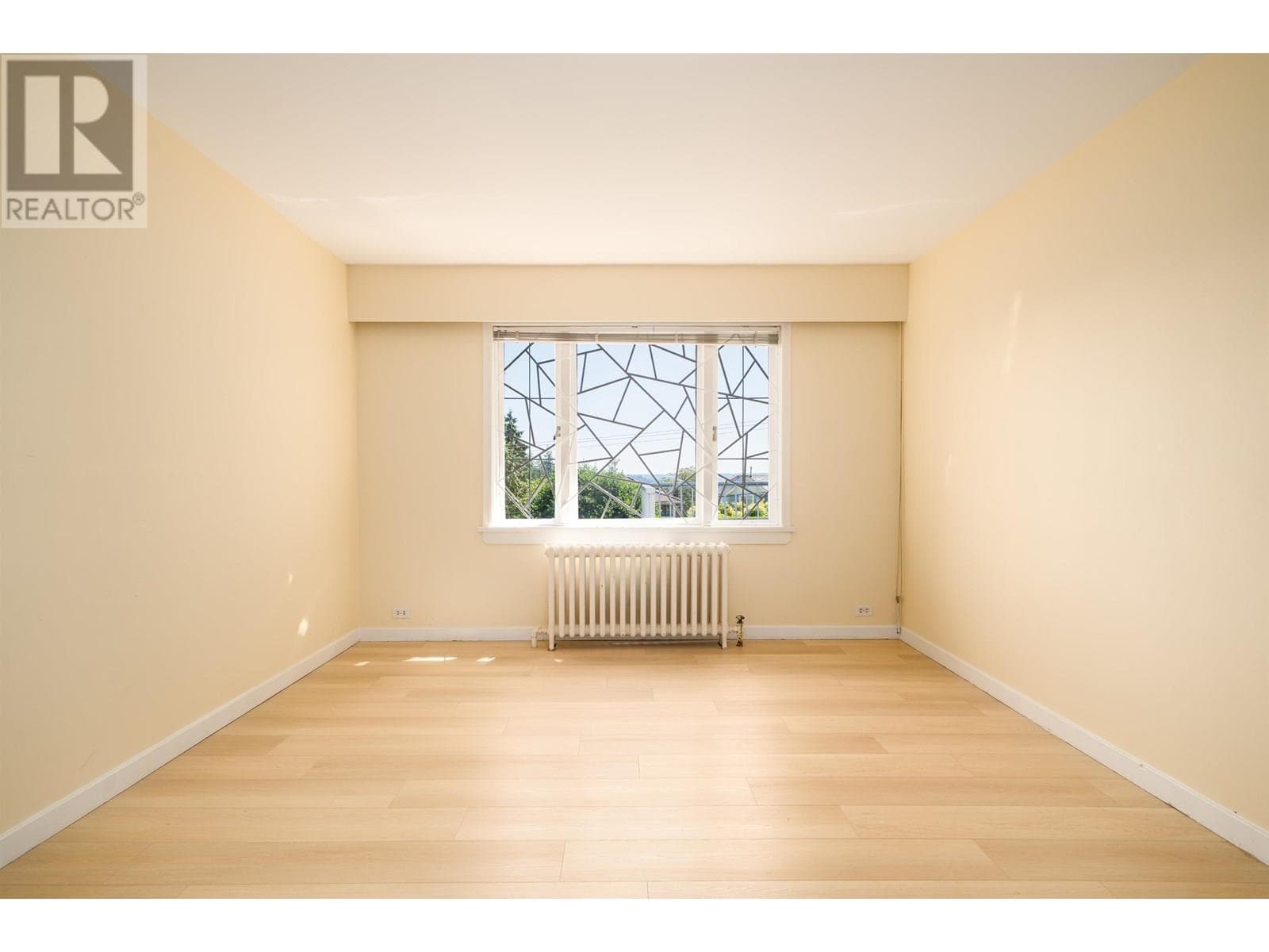 1371 MATHERS AVENUE, Greater Vancouver — photo 5