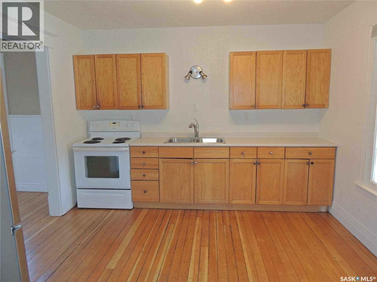 630 3RD STREET — photo 3