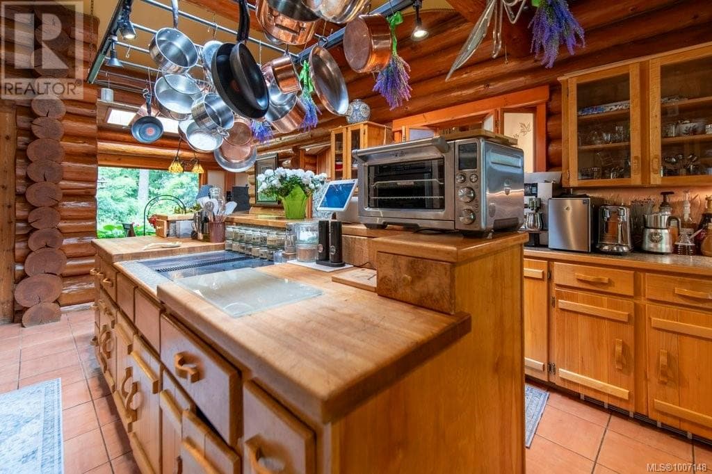 3272 ROPER ROAD, Vancouver Island — photo 4
