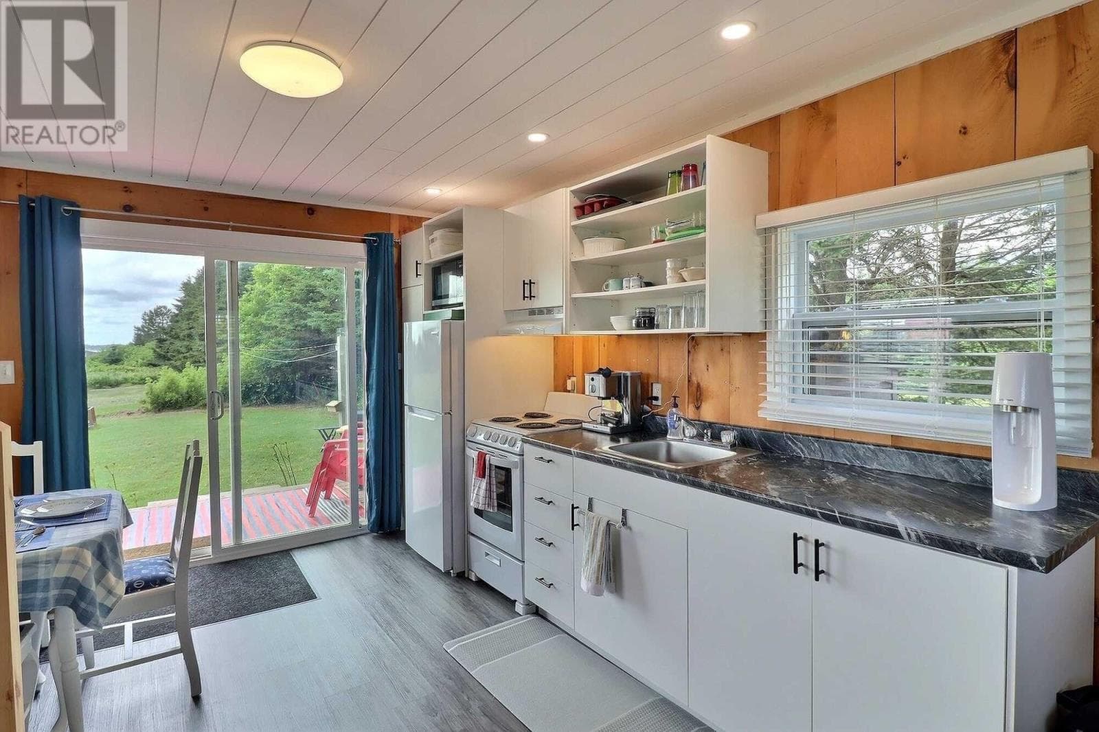 73 WILD FLOWER LANE, PEIA — photo 4