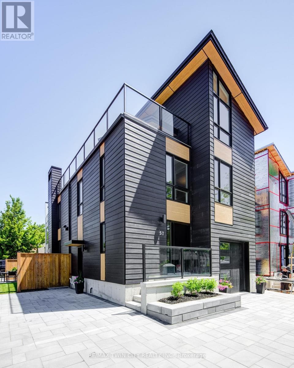 57 RIVER ROAD, Toronto — photo 2