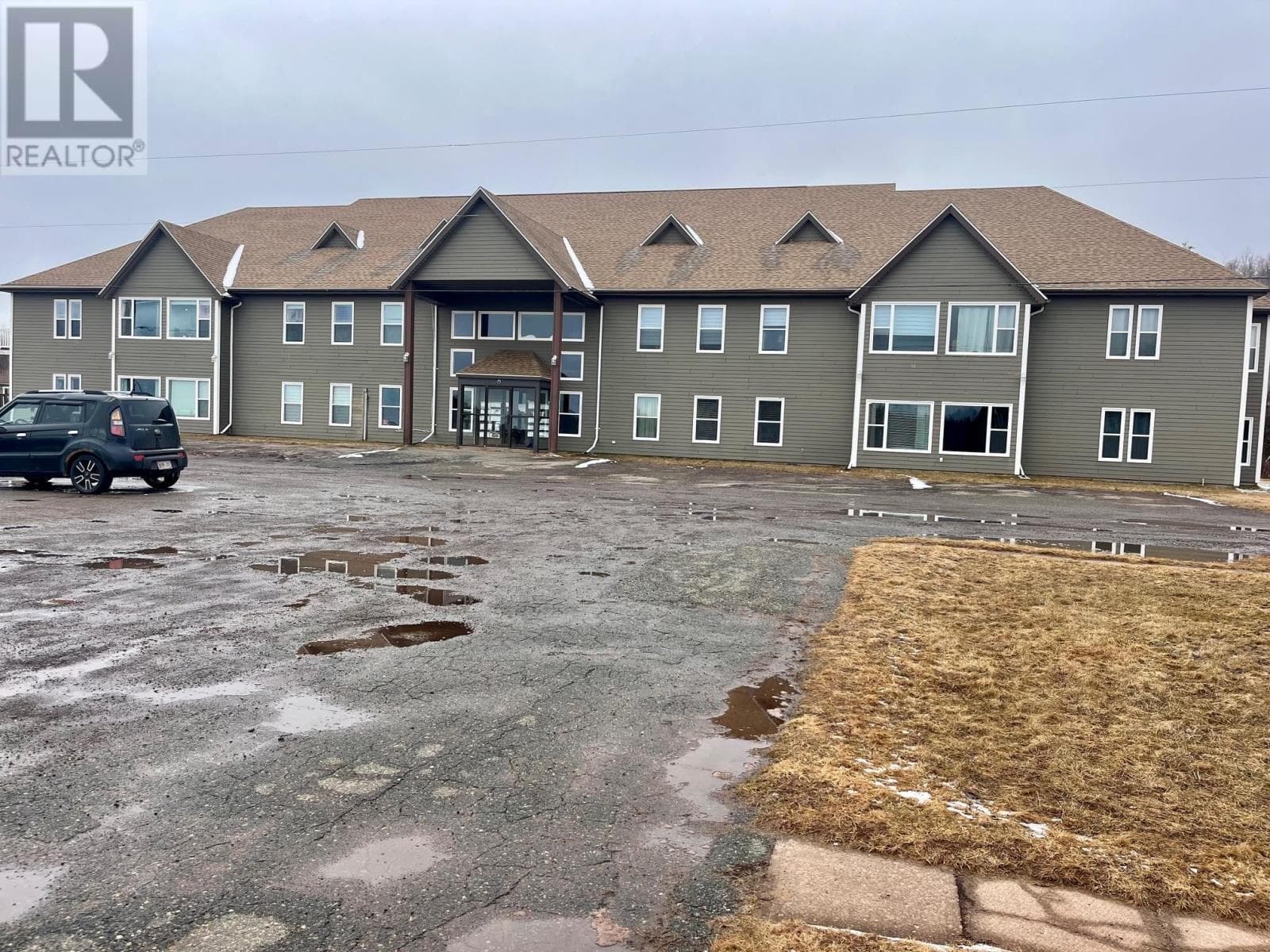 UNIT 205 6216 ROUTE 11 — photo 2