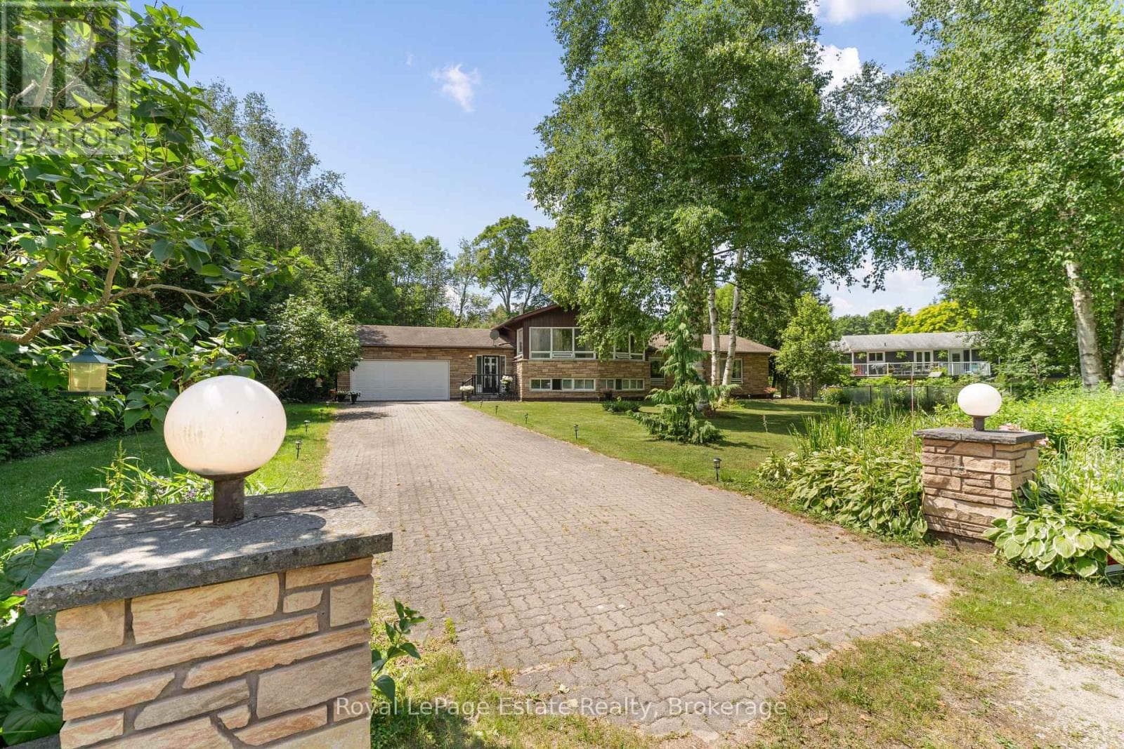 97 DORENA CRESCENT — photo 3